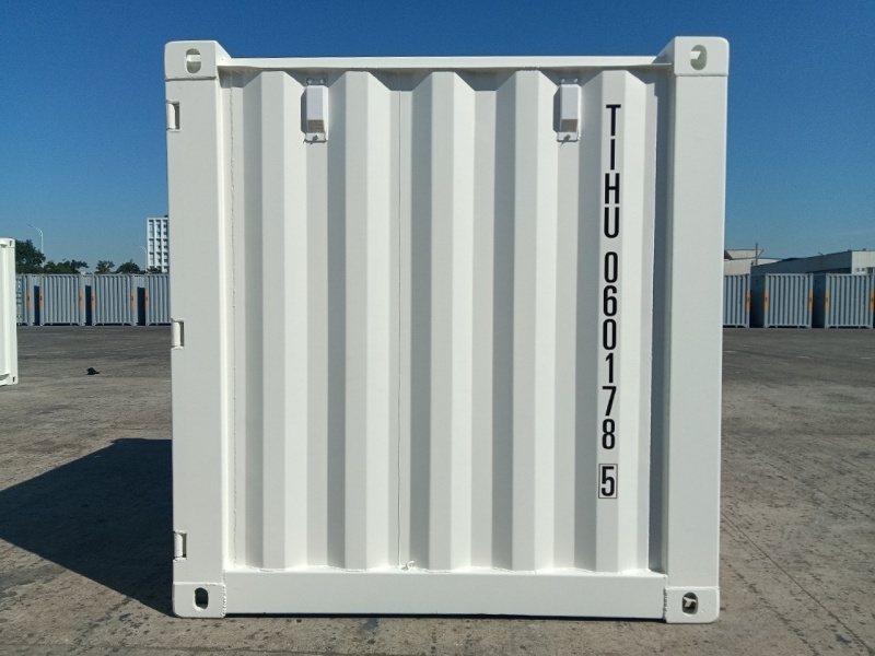 10 Dry Shipping Containers 2