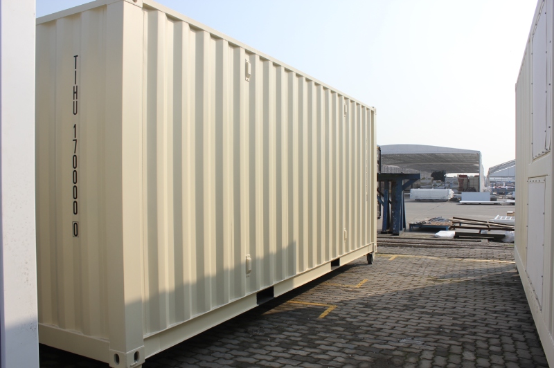 20ft storage container with 2x roll-up doors 15