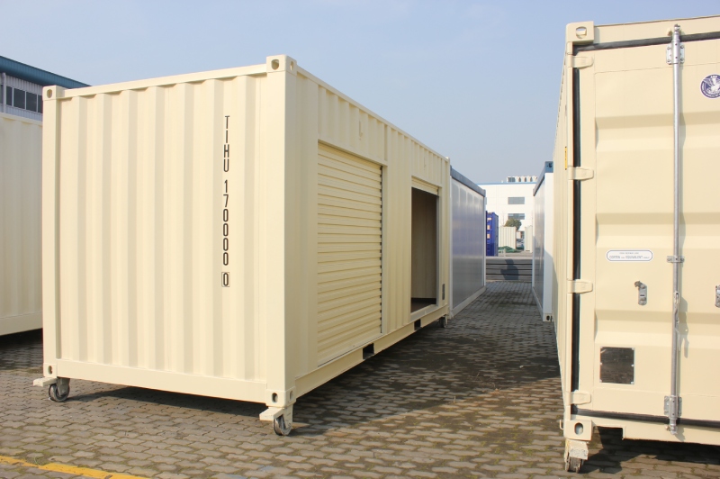 20ft storage container with 2x roll-up doors 17