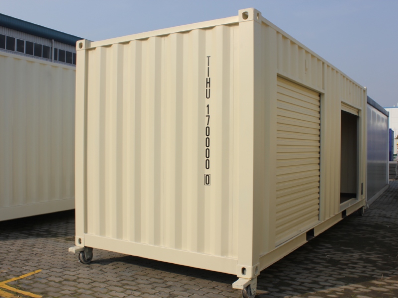 20ft storage container with 2x roll-up doors