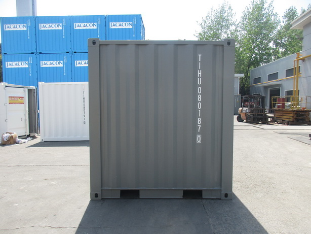 8' Dry Shipping Containers 5